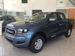 Giá xe Ford Ranger XL 4x4 MT base