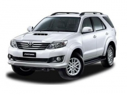 Giá xe Toyota Fortuner G 2.5 4x2