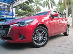Giá xe Mazda 2 số tự động hatchback