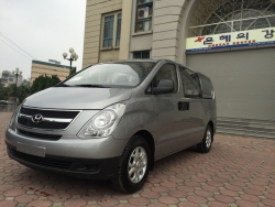 Giá xe Hyundai Starex 2.5 MT 6 chỗ máy dầu