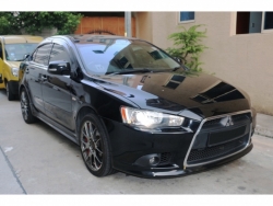 Giá xe Mitsubishi Lancer Evolution