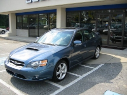 Giá xe Subaru Legacy 3.6R