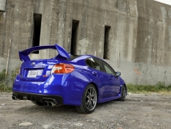 Giá xe Subaru Impreza WRX