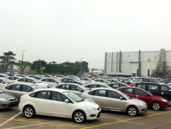 Thuế phí quá cao: lý do khiến người Việt khó mua được ôtô